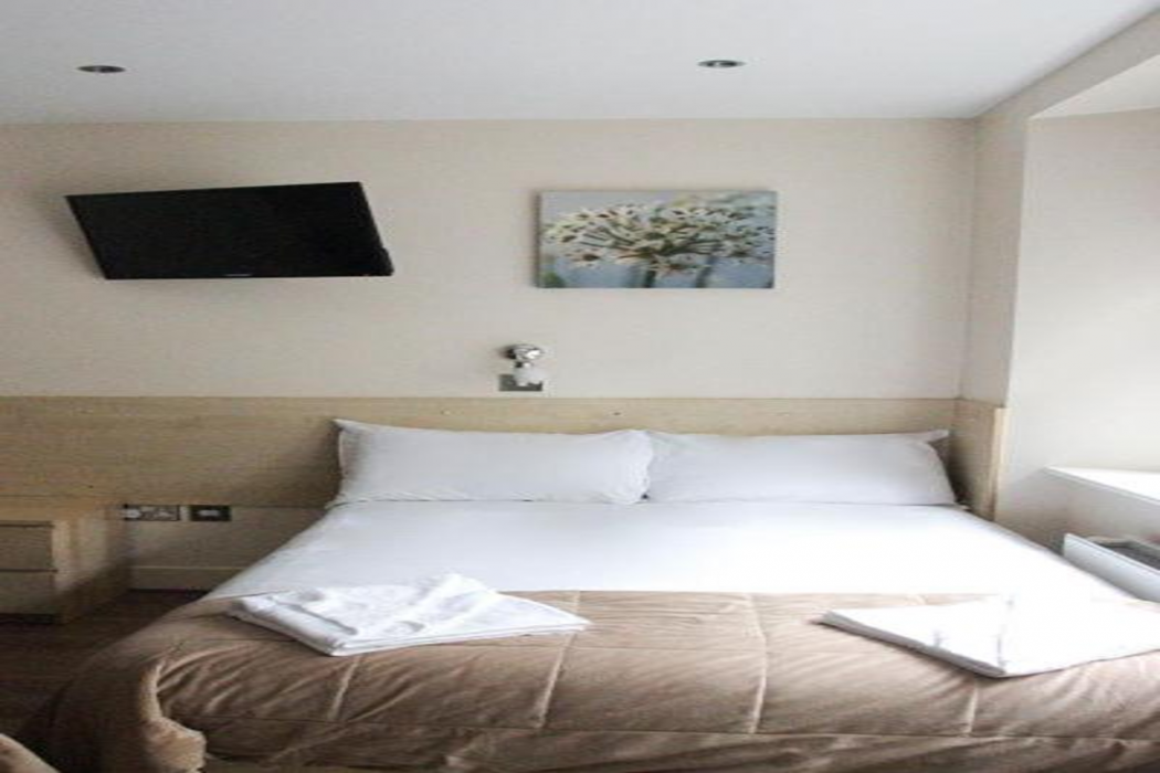 Tony's House Hotel 12/59