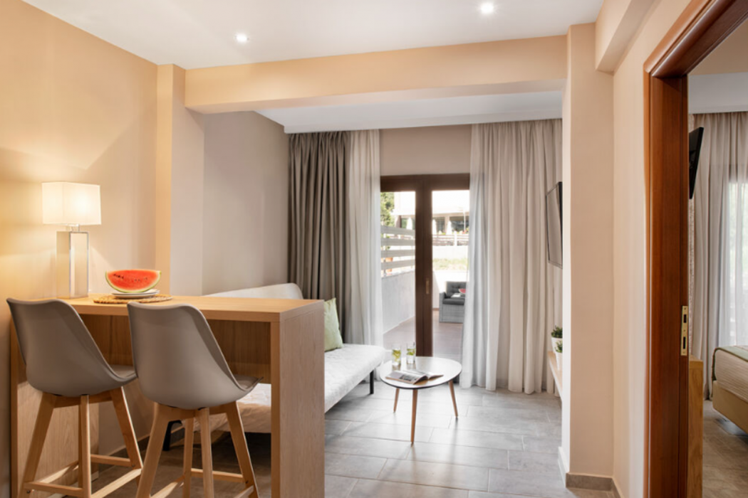 Simeon Hotel 13/49