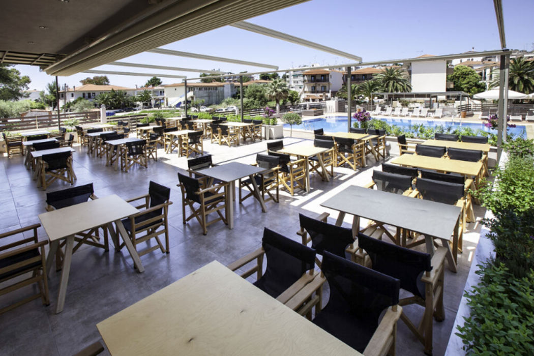 Simeon Hotel 26/49