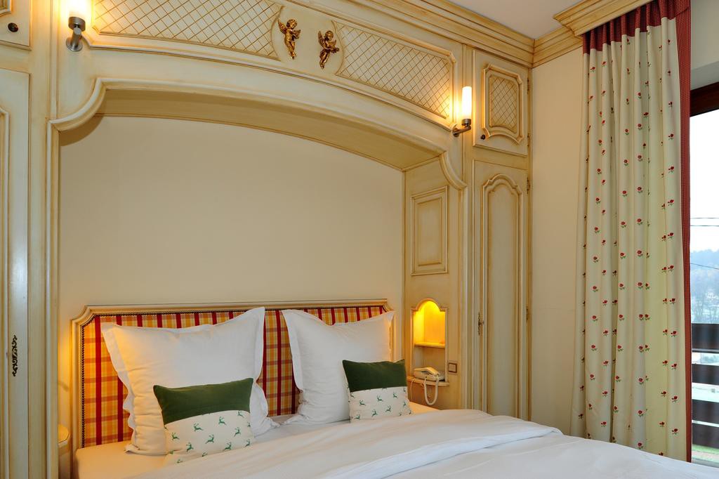 HOTEL AU CHASSEUR 9/57