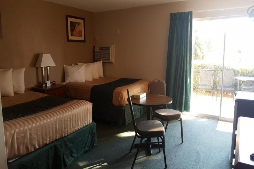Lake Powell Canyon Inn 17/58