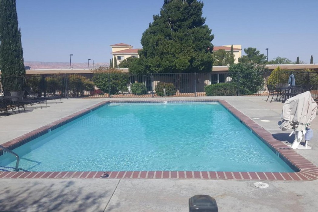 Lake Powell Canyon Inn 29/58