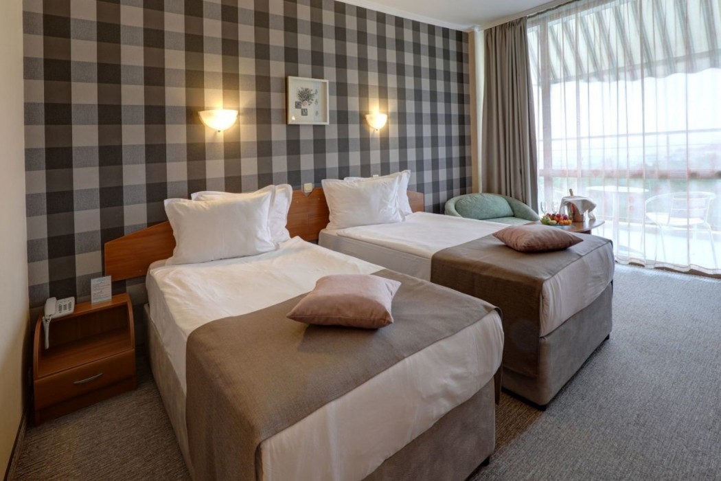 Mirabelle Hotel 25/91