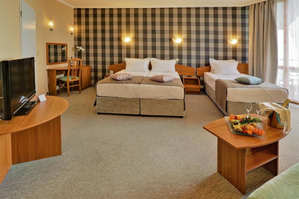 Mirabelle Hotel 32/91