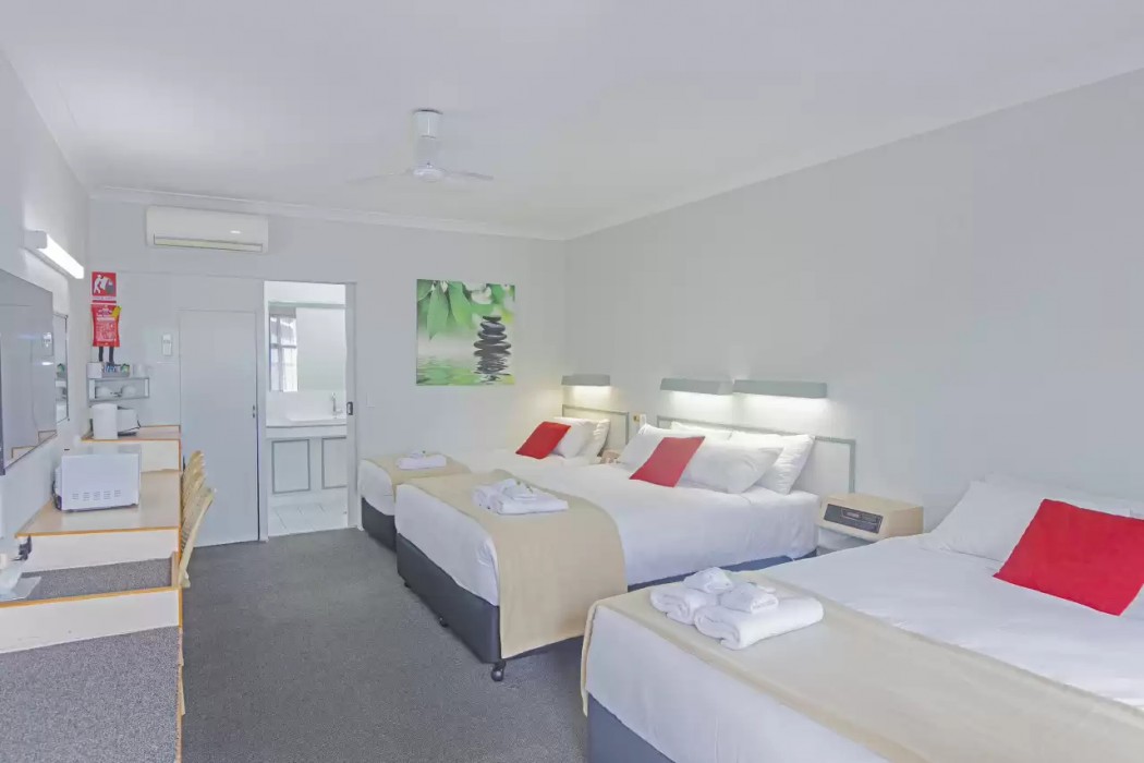 The Alluna Motel, an Ascend Collection Hotel 12/18