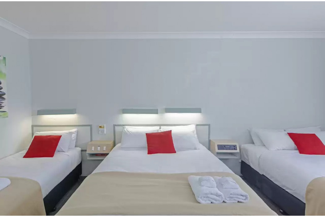 The Alluna Motel, an Ascend Collection Hotel 11/18