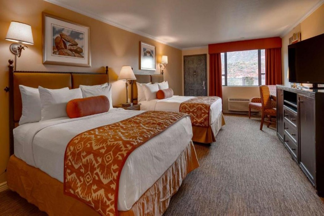 Best Western Plus Arroyo Roble Hotel & Creekside Villas 17/47