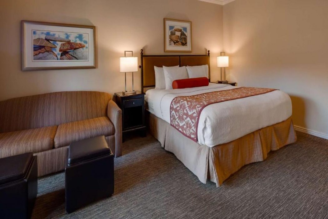 Best Western Plus Arroyo Roble Hotel & Creekside Villas 13/47