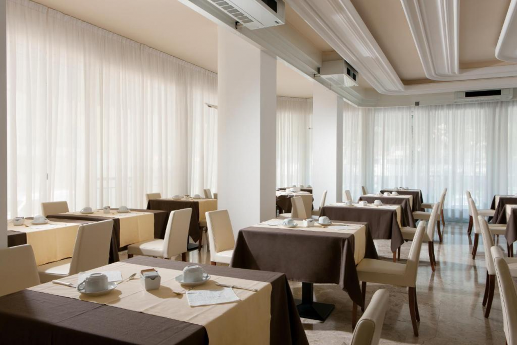 Hotel Croce Di Malta 27/65