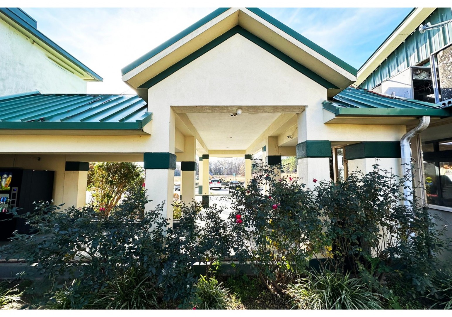 Super Inn & Suites by OYO Milledgeville 48/83