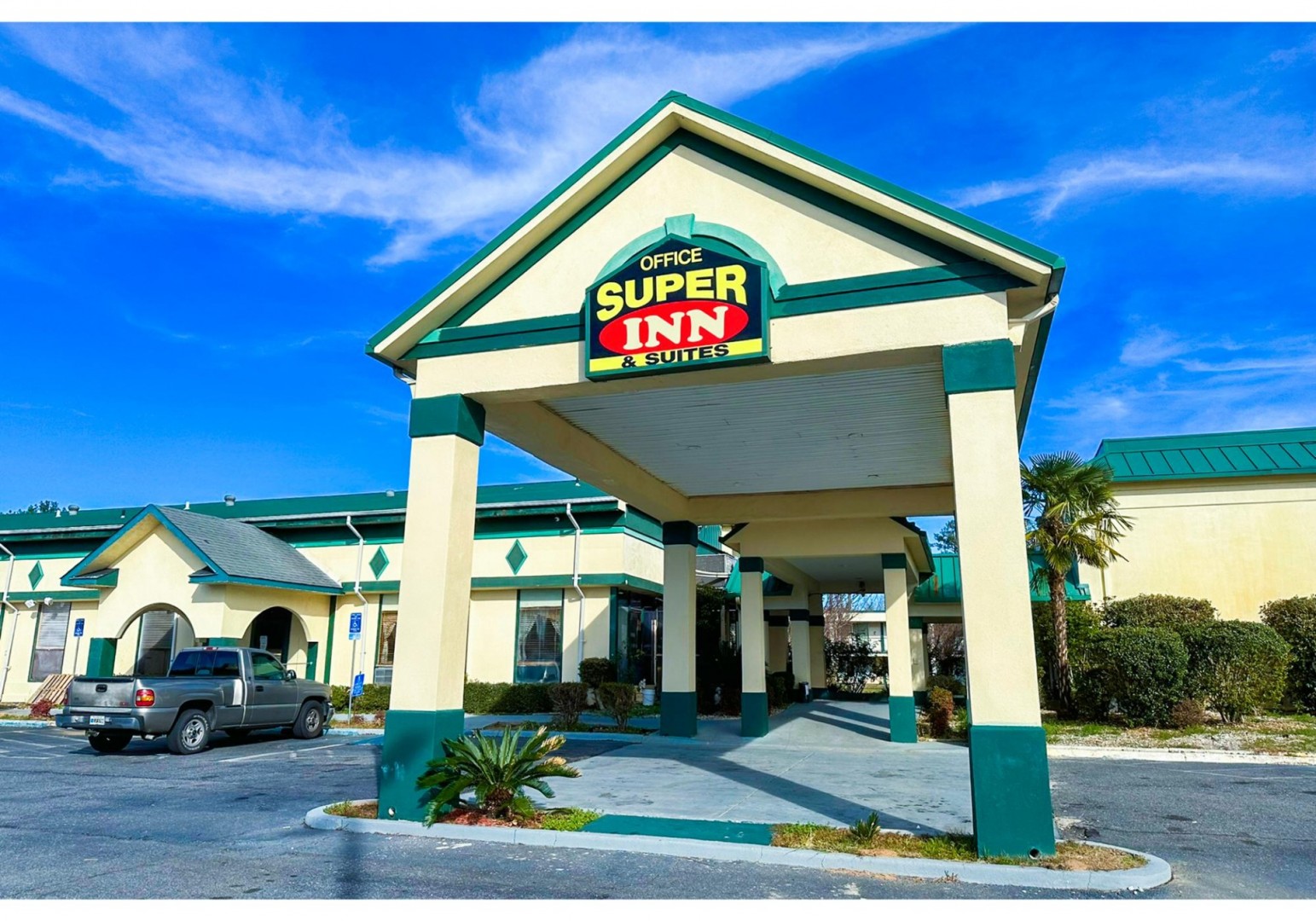 Super Inn & Suites by OYO Milledgeville 7/83