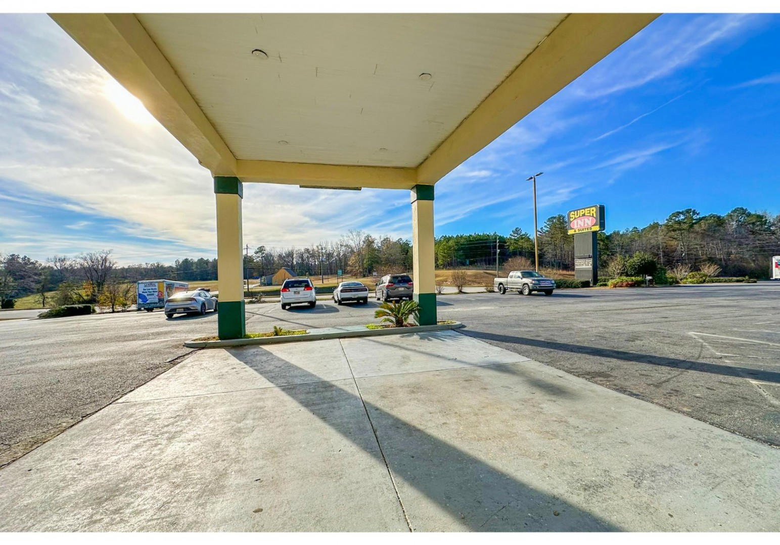 Super Inn & Suites by OYO Milledgeville 14/83