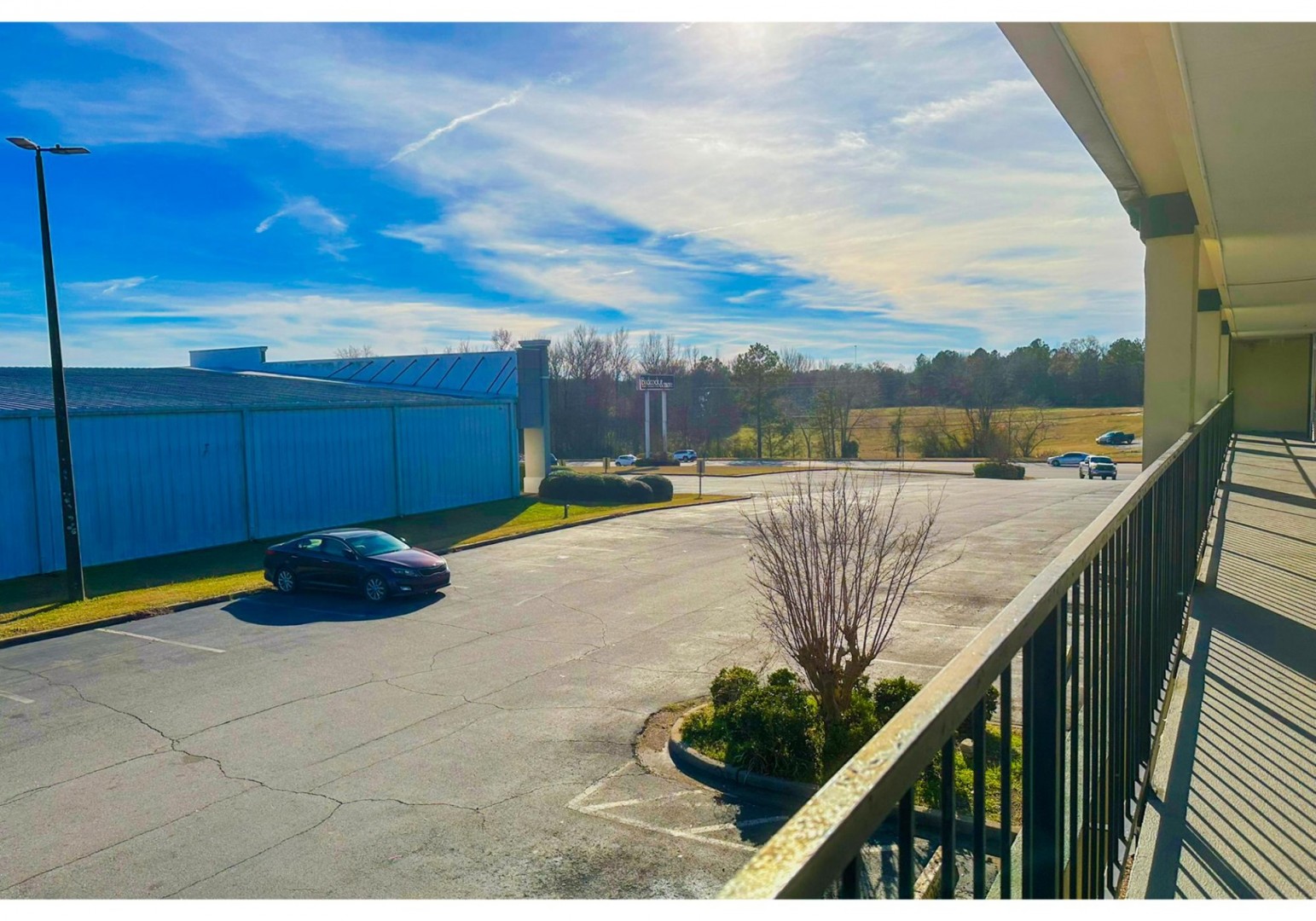 Super Inn & Suites by OYO Milledgeville 26/83