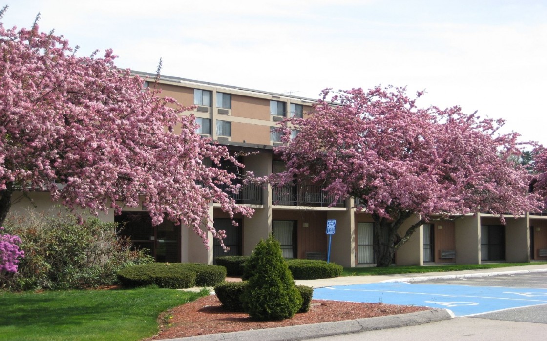 Aloft Framingham 18/59