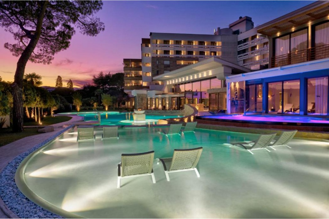 Esplanade Tergesteo - Luxury Retreat - Adults Only in MONTEGROTTO TERME