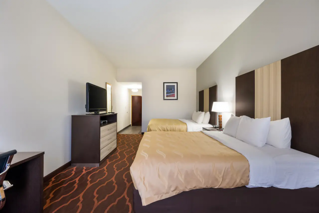 Quality Inn & Suites Huntsville Research Park Area 13/22