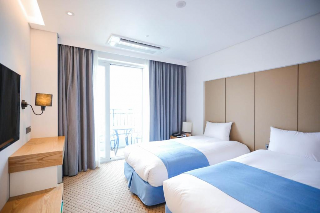 Hotel WhistleLark Jeju 12/67