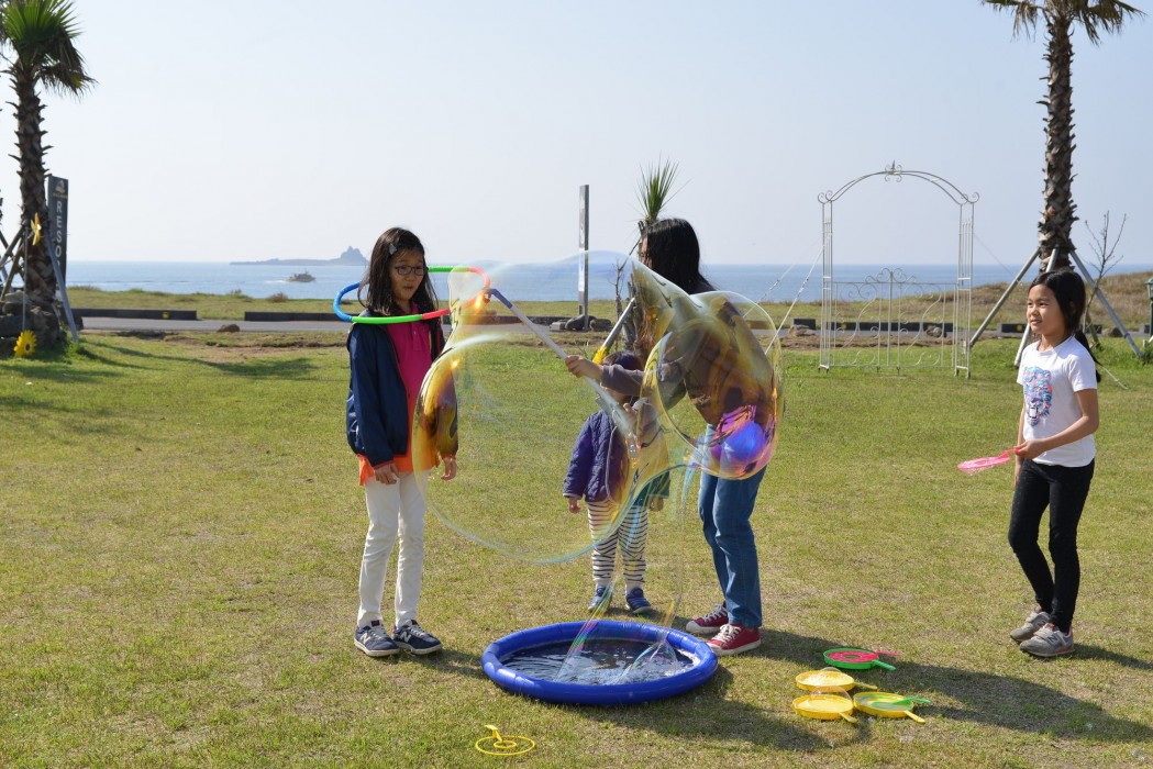 Sun And Moon Resort 21/100