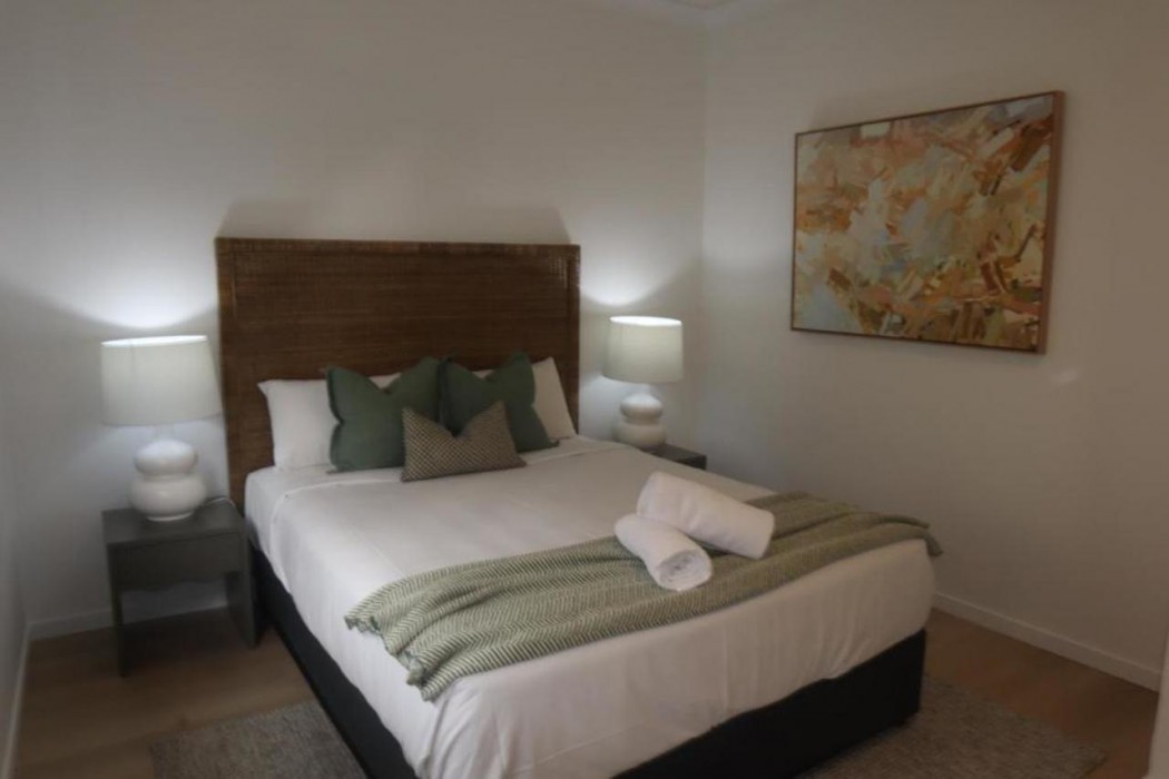 Coolum Beach Resort 12/58