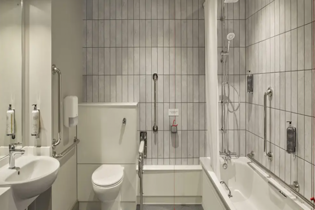 Premier Inn London Gatwick Airport Manor Royal 15/48