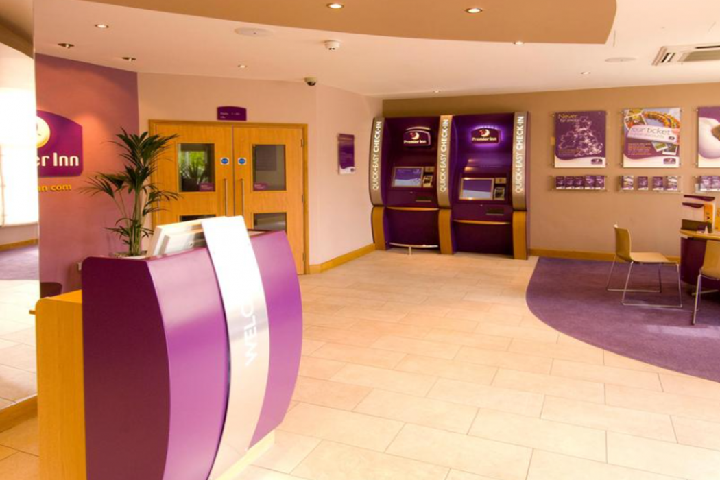 Lobby at Premier Inn London Kensington, LONDON