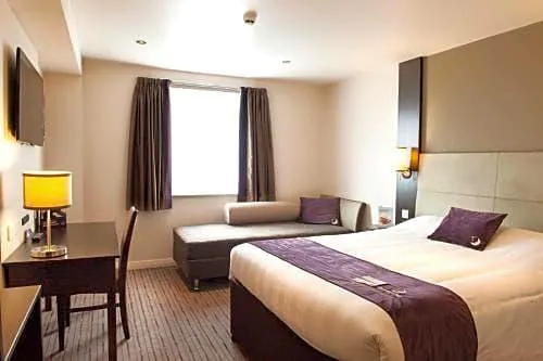 Premier Inn London Kings Cross 6/37