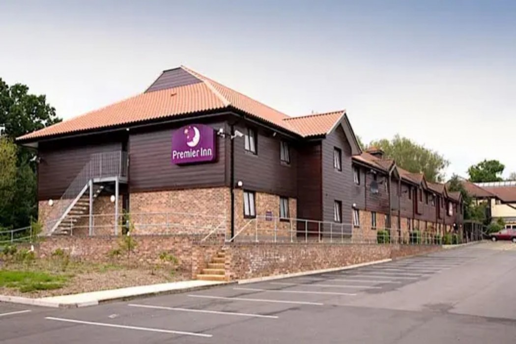 Premier Inn Chessington