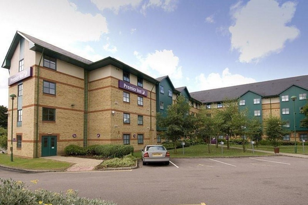 Premier Inn Luton (Airport) hotel in LUTON