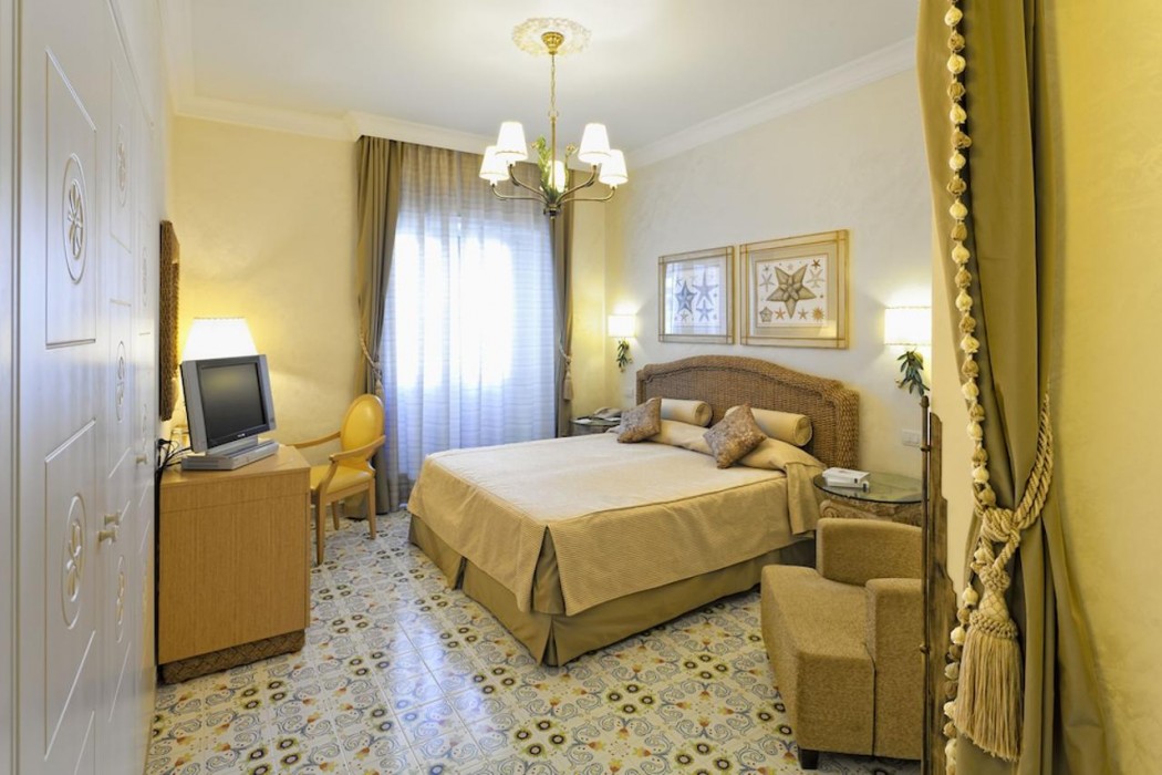 Manzi Hotel & Spa 17/77