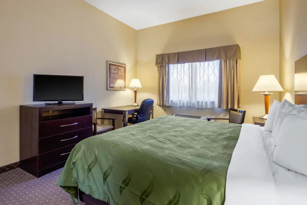 Quality Inn Smyrna 16/34