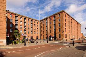 Premier Inn Liverpool City Centre (Albert Dock) 7/27