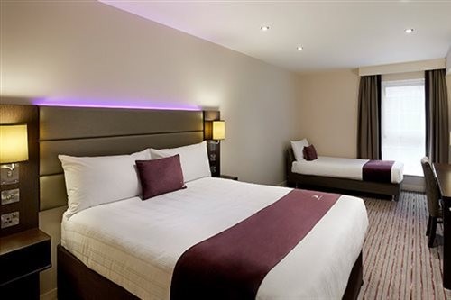 Premier Inn Liverpool (Roby) 14/42