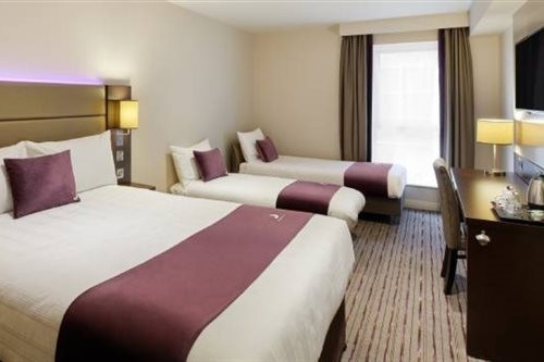 Premier Inn Liverpool (Roby) 11/42