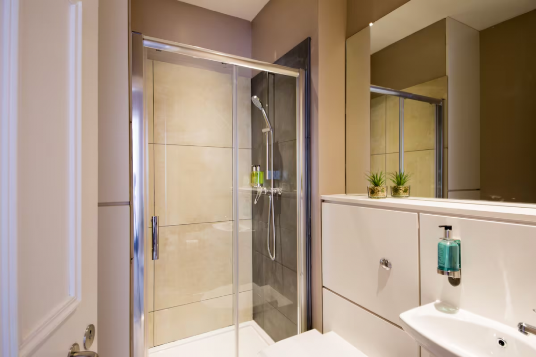 The Spires Serviced Apartments Edinburgh 12/24