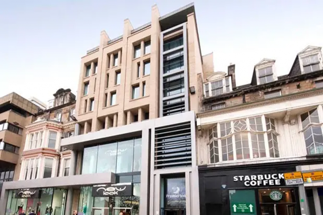 Premier Inn Edinburgh City Centre (Princess Street) 写真1