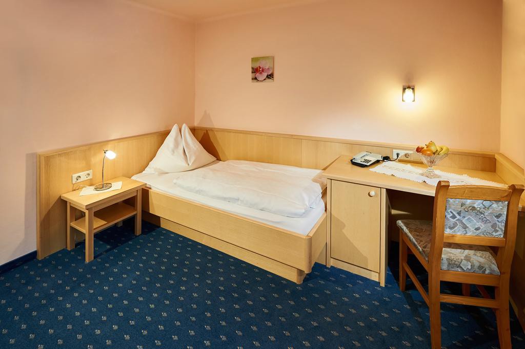 HOTEL SCHWAIGER 14/59
