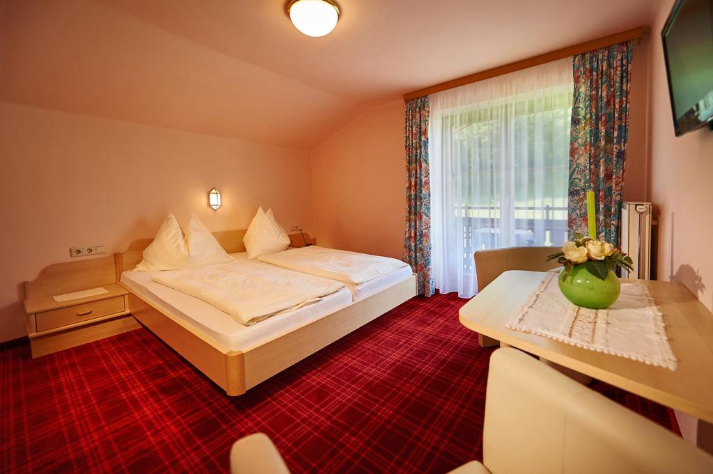 HOTEL SCHWAIGER 15/59