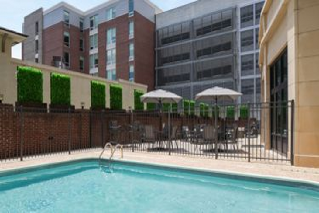 Fairfield Inn & Suites Savannah Downtown/Historic District 19/29