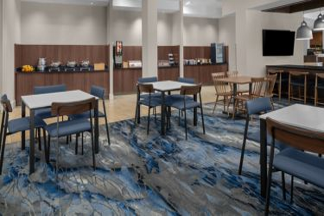 Fairfield Inn & Suites Savannah Downtown/Historic District 20/29