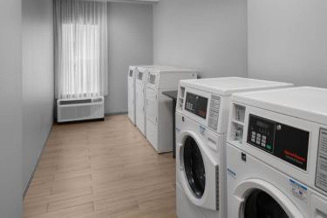 Fairfield Inn & Suites Savannah Downtown/Historic District 11/29