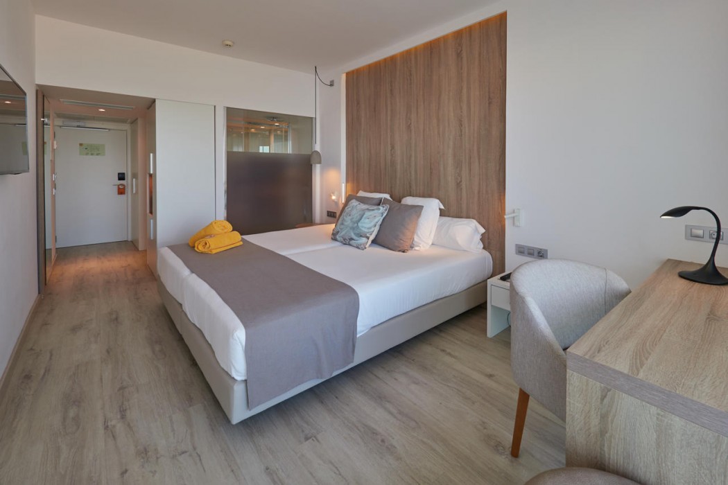 BQ Aguamarina Boutique Hotel 8/66