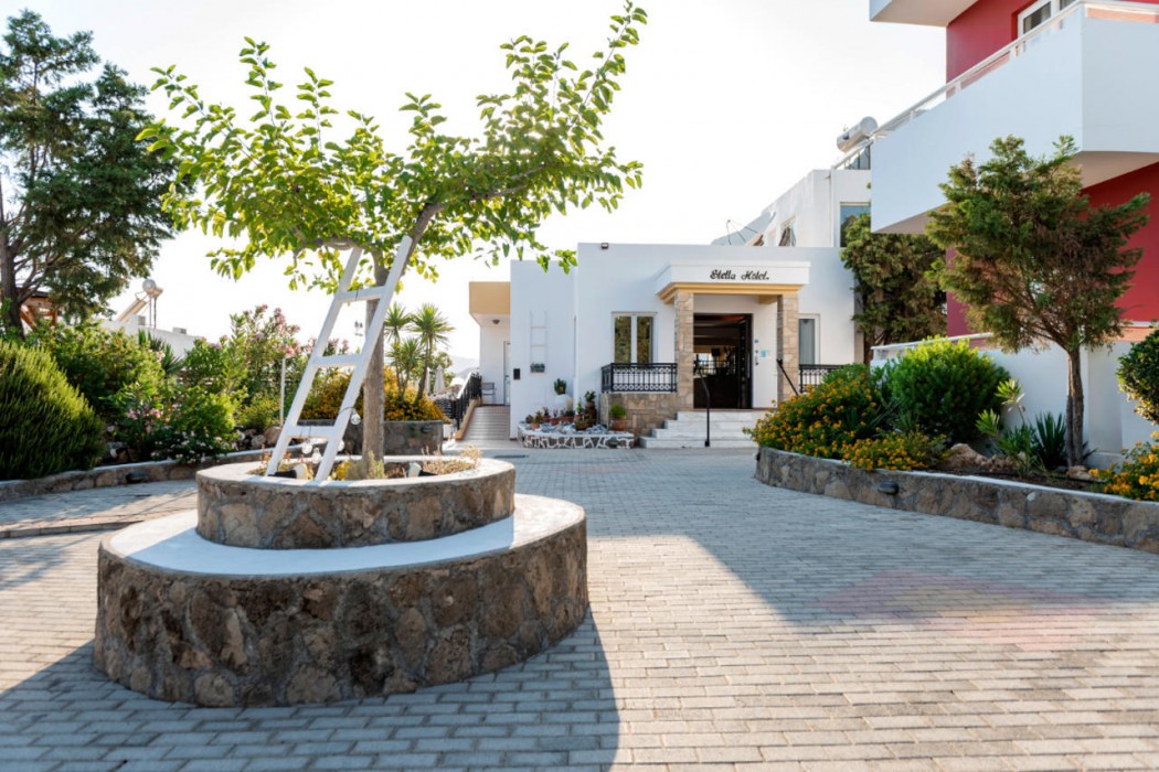 Stella Hotel in Pefkos