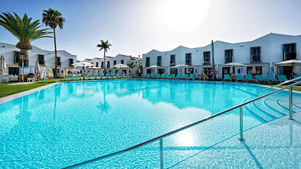 FBC Fortuny Resort - Adults Only 14/29