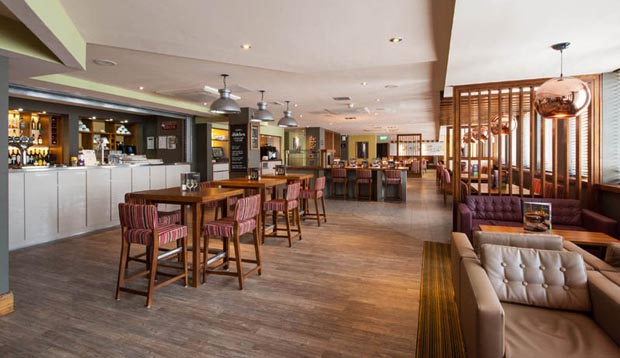 Premier Inn Brighton City Centre (North Street) 19/40