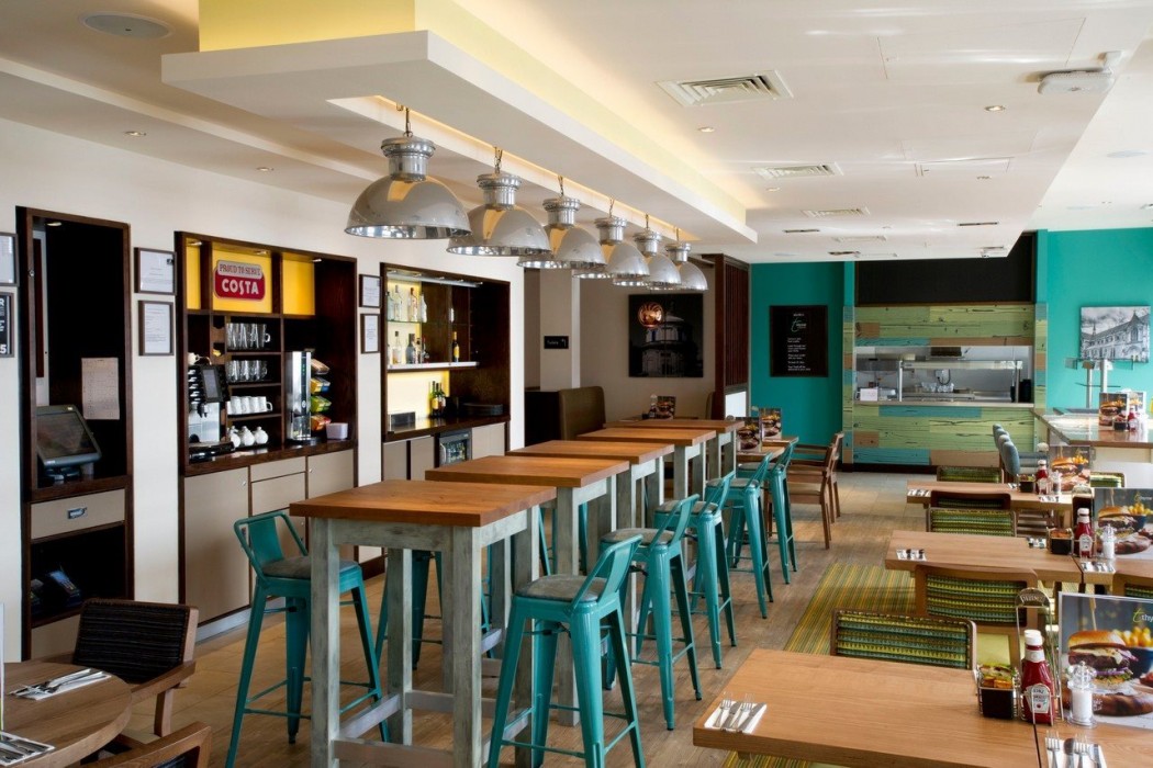 Premier Inn Perth City Centre 25/55