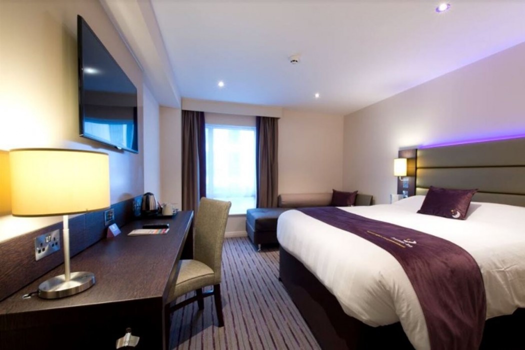 Premier Inn Derby City Centre (Cathedral Quarter) 9/35