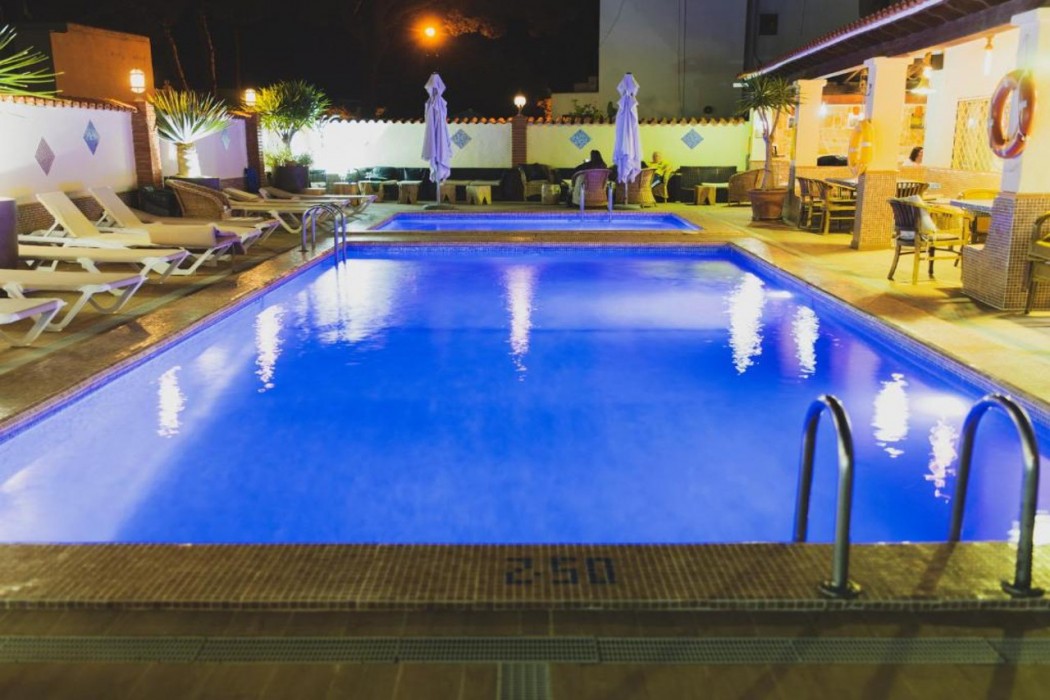 El Cortijo Apartments 26/53