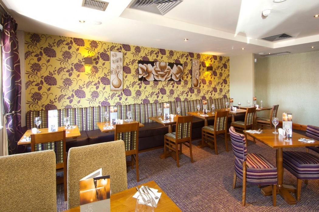 Premier Inn Plymouth (Sutton Harbour) 32/56