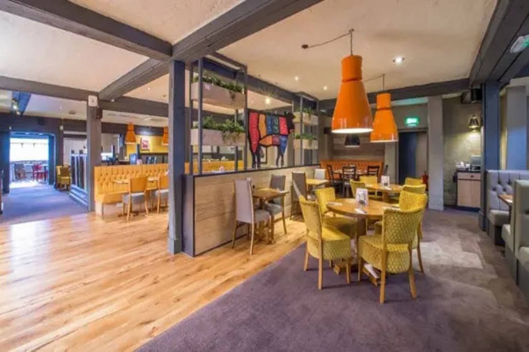 Premier Inn Exeter (Countess Wear) 14/22