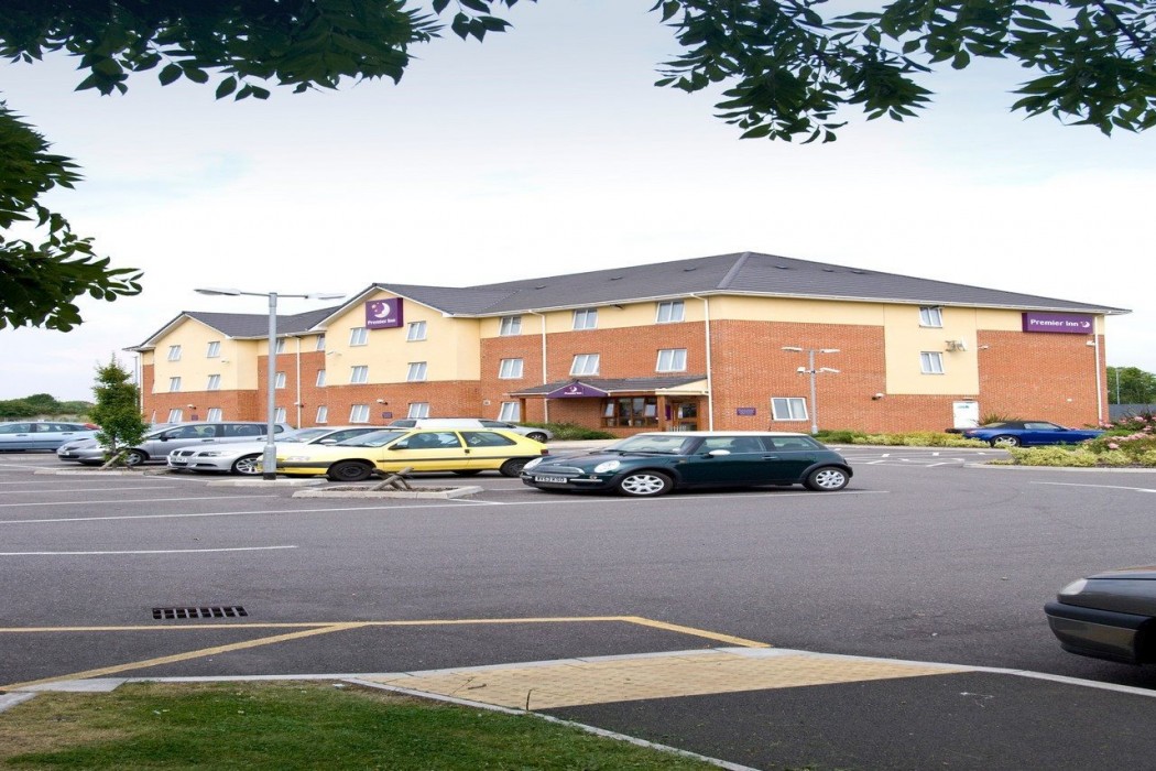 Premier Inn Swindon Central 10/19